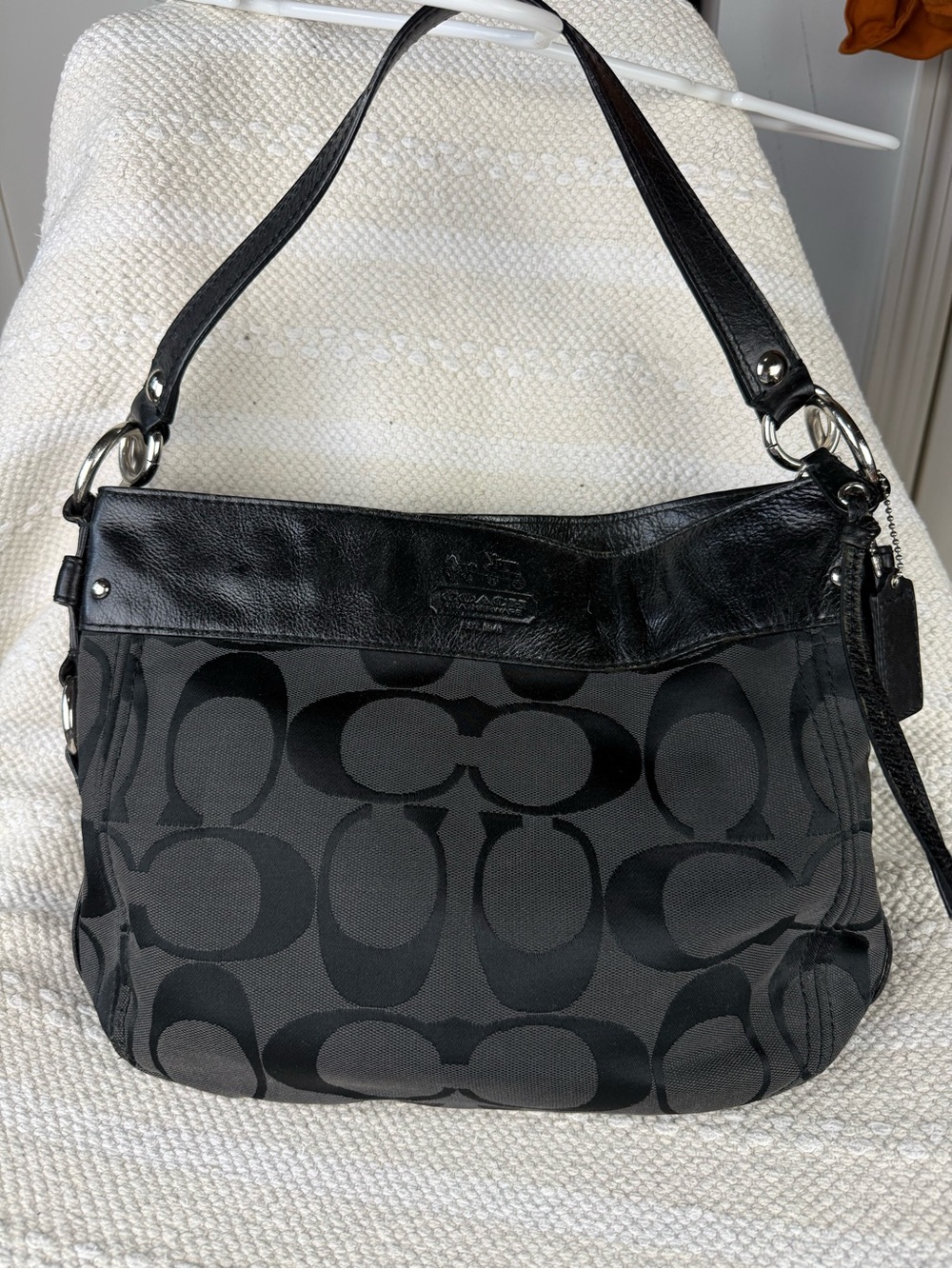 Vintage coach Zoe signature c shoulder bag